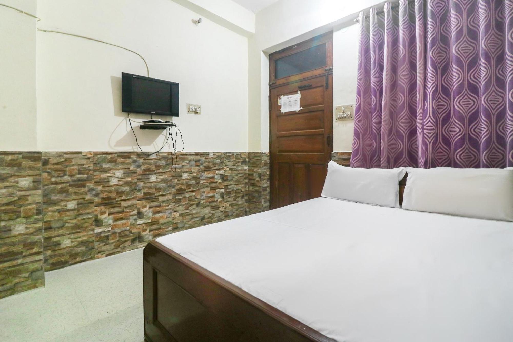 Spot On Hotel Anand Bhawan Alīgarh Eksteriør billede